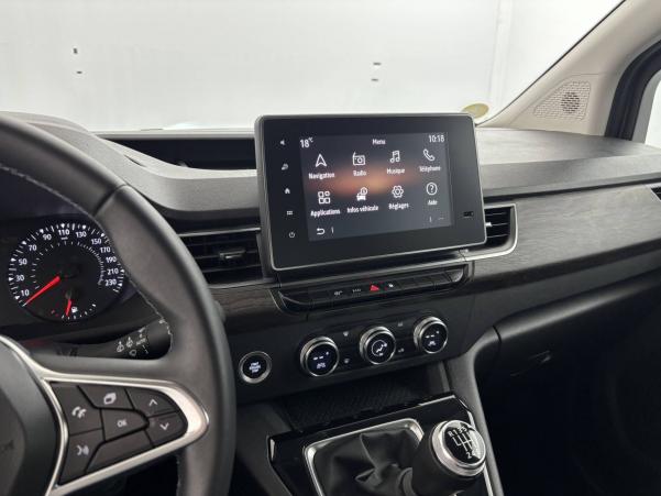 Vente en ligne Renault Kangoo  Blue dCi 95 au prix de 22 970 €