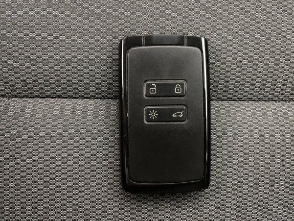 Vente en ligne Renault Kangoo  Blue dCi 95 au prix de 22 970 €