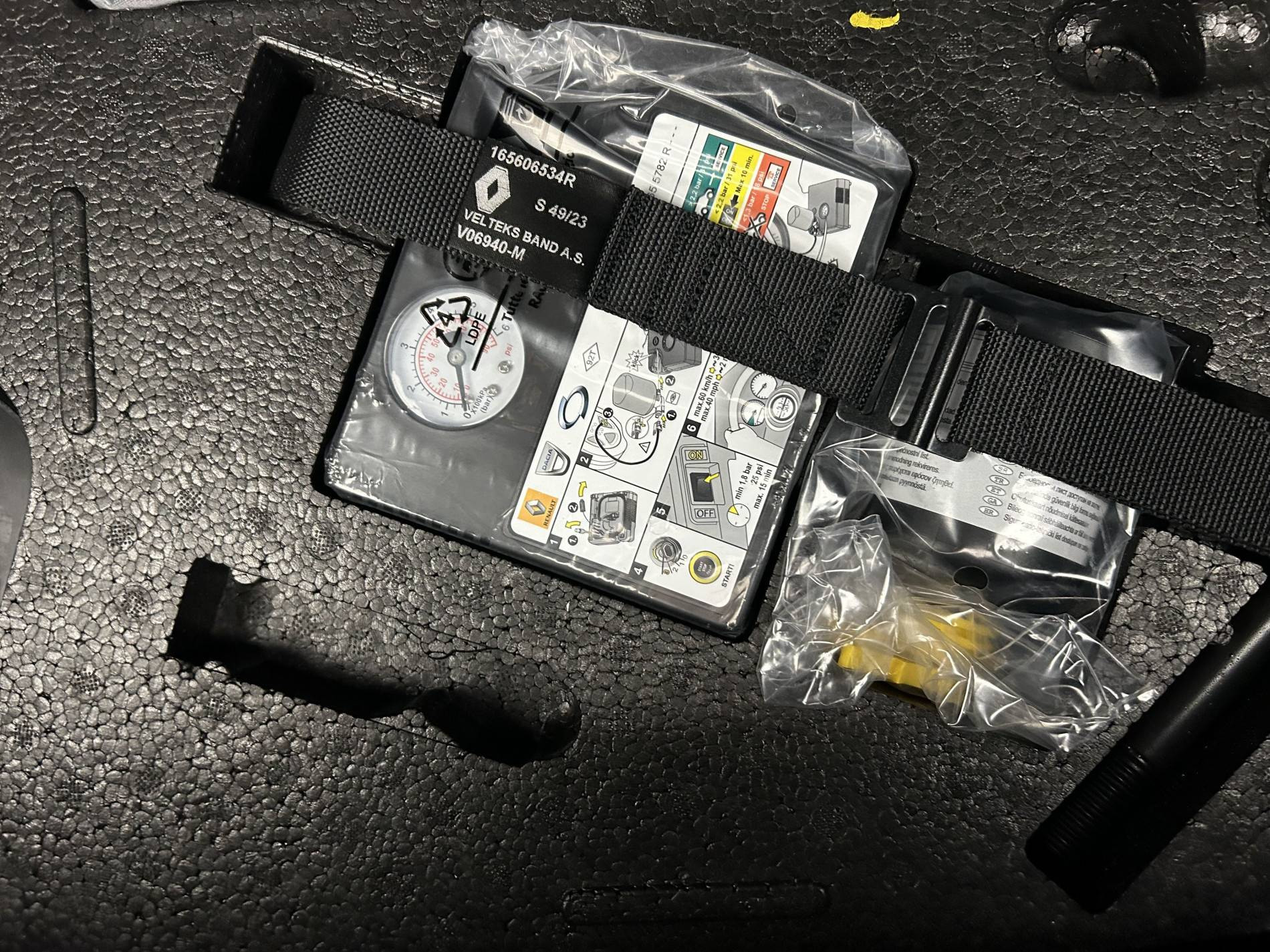 Vente en ligne Renault Clio 5 Clio E-Tech full hybrid 145 ch GSR2 au prix de 19 990 €