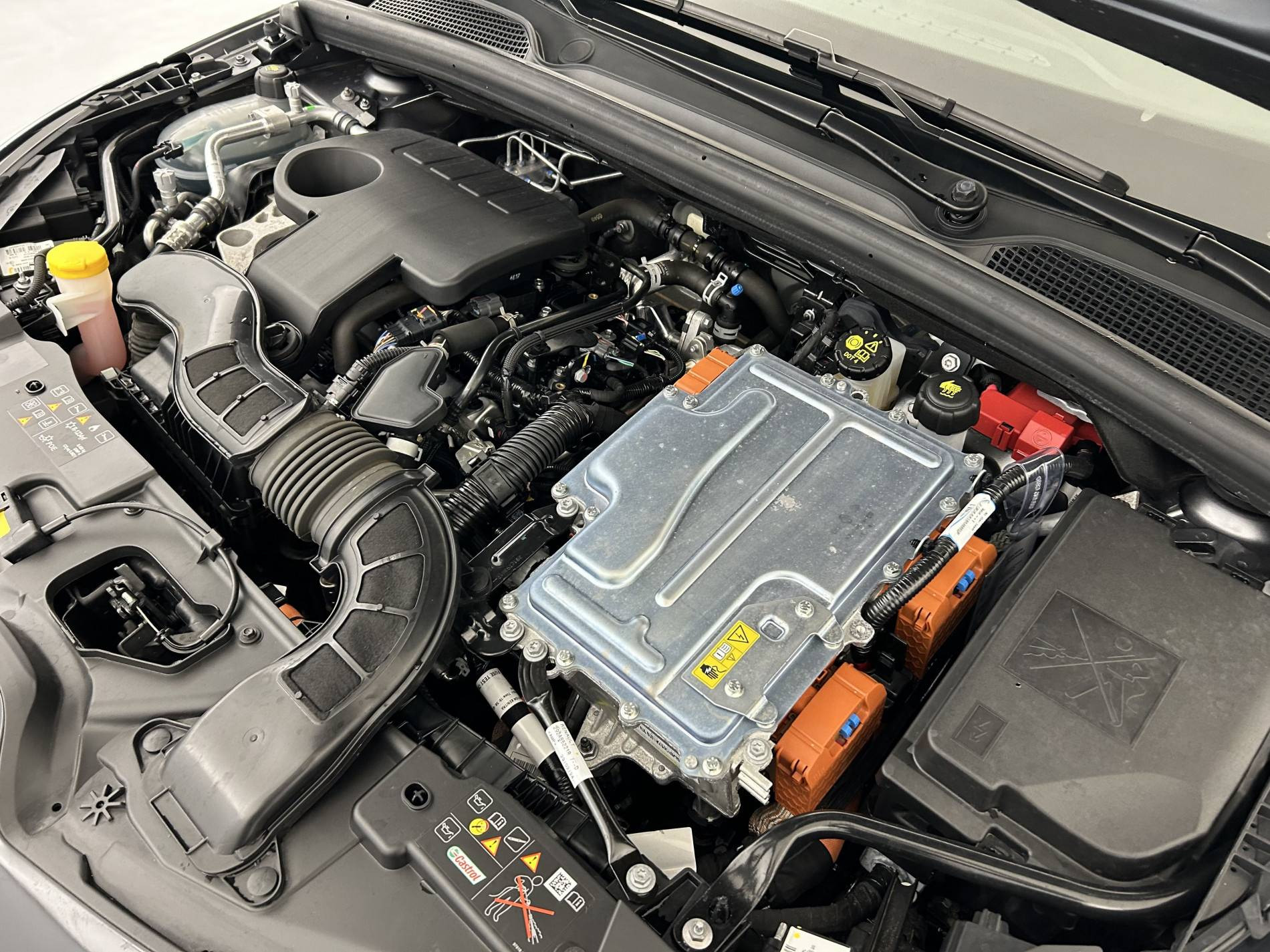 Vente en ligne Renault Clio 5 Clio E-Tech full hybrid 145 ch GSR2 au prix de 19 990 €