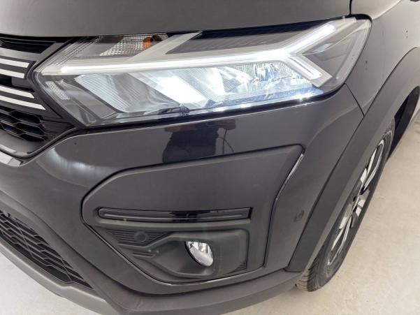 Vente en ligne Dacia Jogger  ECO-G 100 7 places au prix de 19 970 €