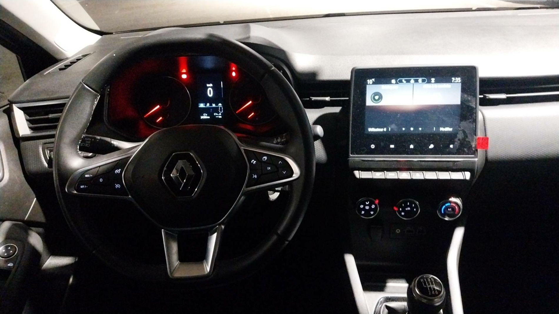 Vente en ligne Renault Clio 5 Clio TCe 90 au prix de 13 990 €