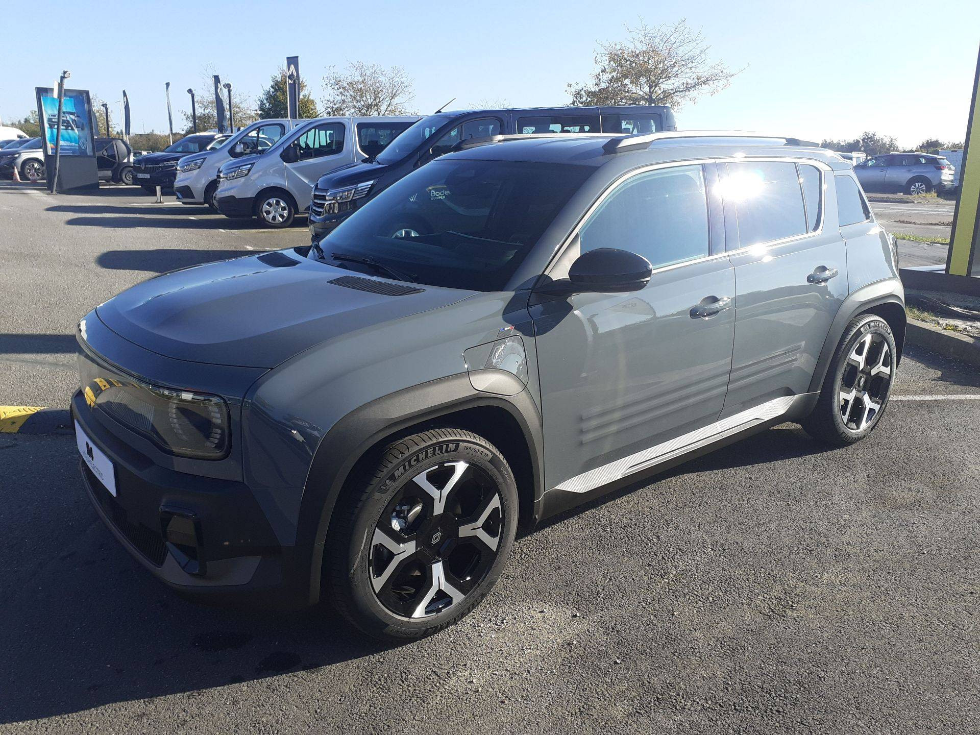 Vente en ligne Renault R4 E-Tech  150 ch autonomie confort au prix de 30 990 €