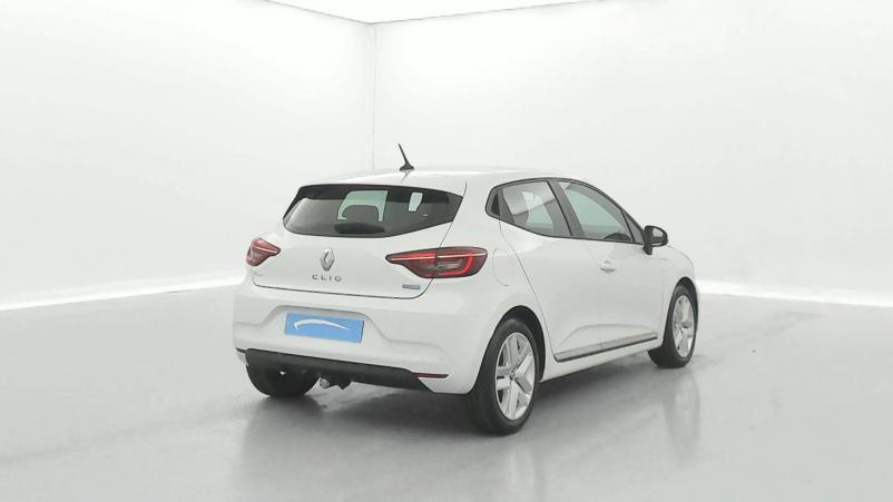 Vente en ligne Renault Clio 5 Clio E-Tech 140 - 21N au prix de 18 990 €