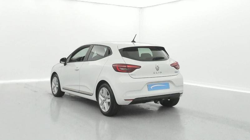 Vente en ligne Renault Clio 5 Clio E-Tech 140 - 21N au prix de 18 990 €