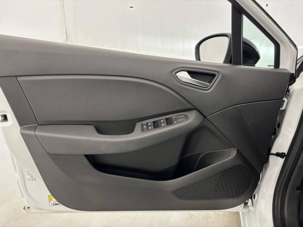 Vente en ligne Renault Clio 5 Clio TCe 90 au prix de 16 470 €
