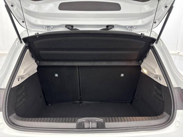 Vente en ligne Renault Clio 5 Clio TCe 90 au prix de 16 470 €
