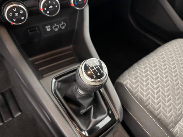 Vente en ligne Renault Clio 5 Clio TCe 90 au prix de 16 470 €