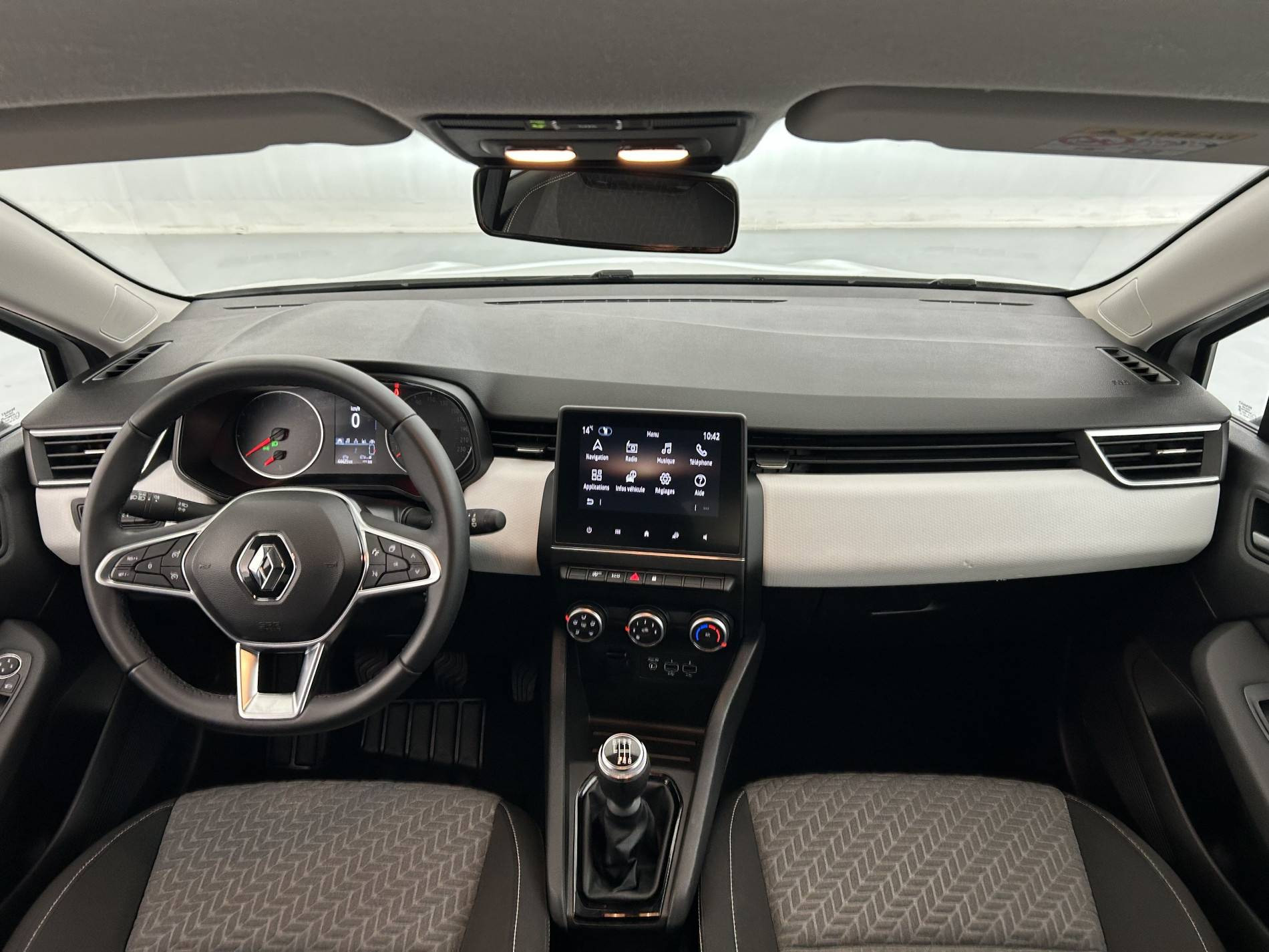 Vente en ligne Renault Clio 5 Clio TCe 90 au prix de 14 990 €