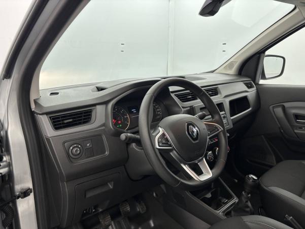 Vente en ligne Renault Express Van KANGOO  BLUE DCI 95 - 22 au prix de 17 450 €