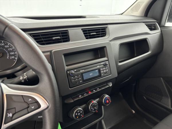 Vente en ligne Renault Express Van KANGOO  BLUE DCI 95 - 22 au prix de 17 450 €