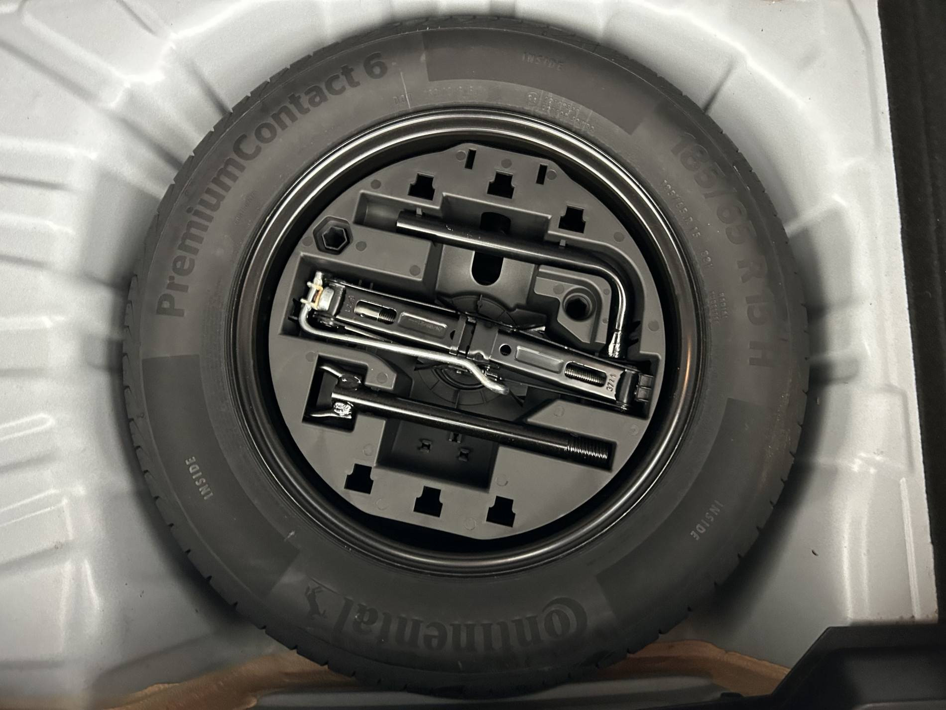 Vente en ligne Renault Clio 5 Clio TCe 90 - 21N au prix de 14 890 €