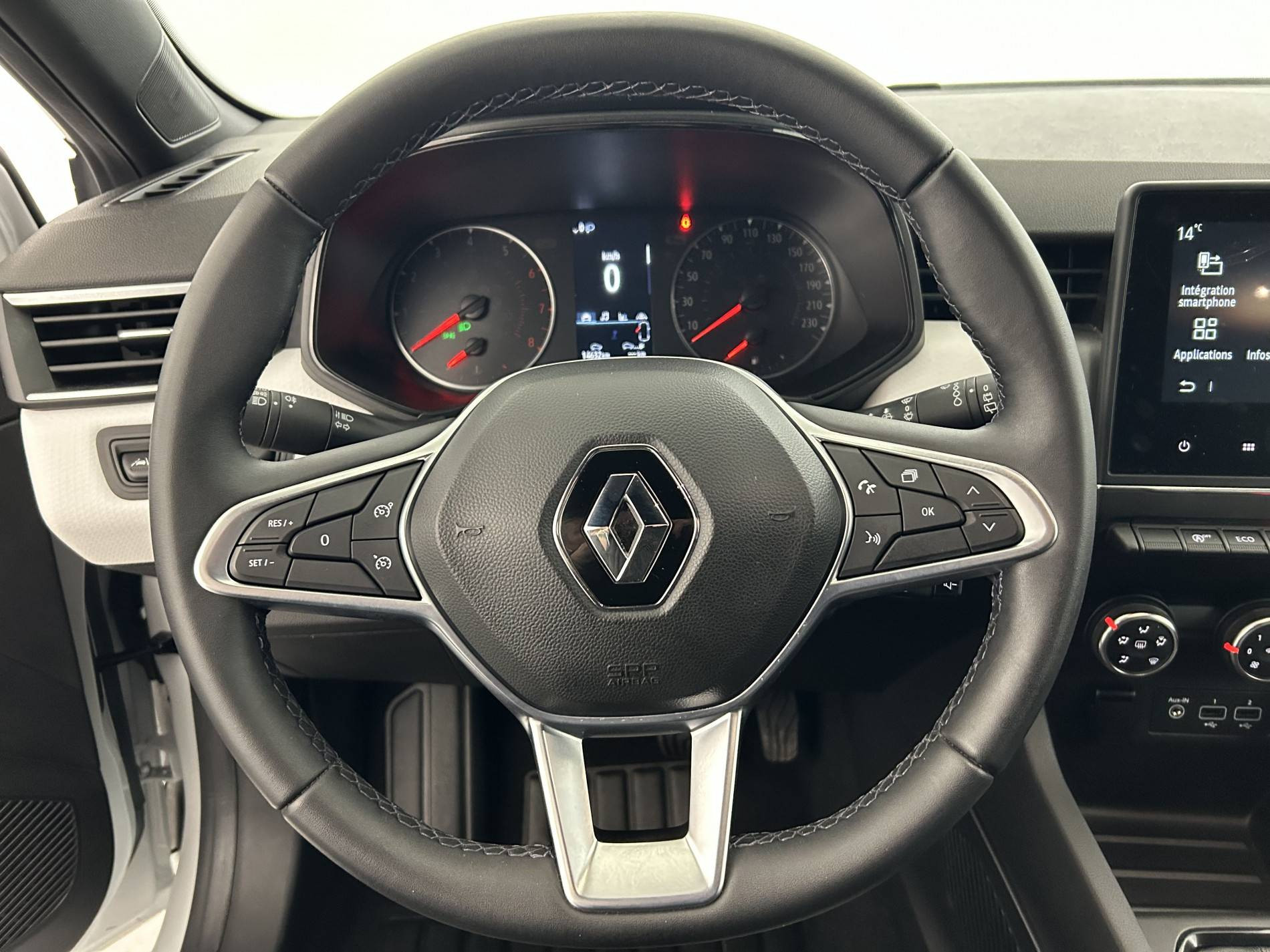 Vente en ligne Renault Clio 5 Clio TCe 90 - 21N au prix de 14 890 €