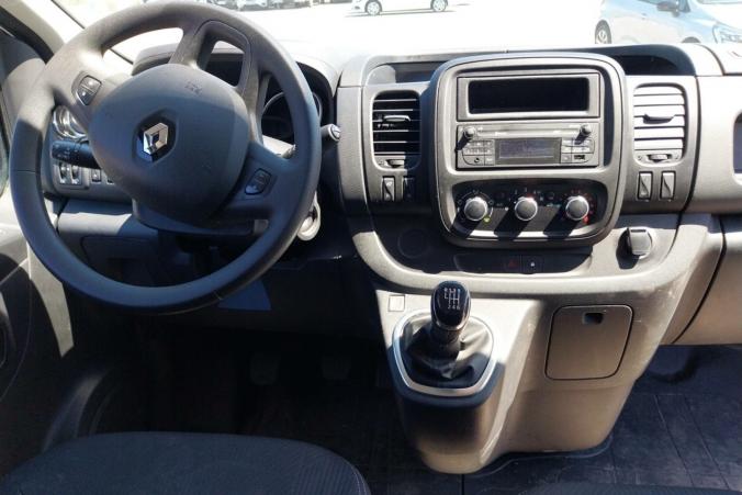 Vente en ligne Renault Trafic 3 Fourgon TRAFIC FGN L2H2 1200 KG DCI 145 ENERGY au prix de 20 870 €