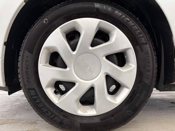 Vente en ligne Dacia Logan 2  SCe 75 au prix de 10 850 €