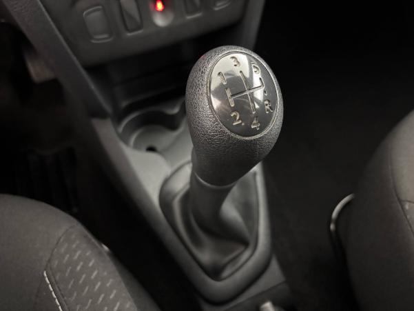Vente en ligne Dacia Logan 2  SCe 75 au prix de 10 850 €