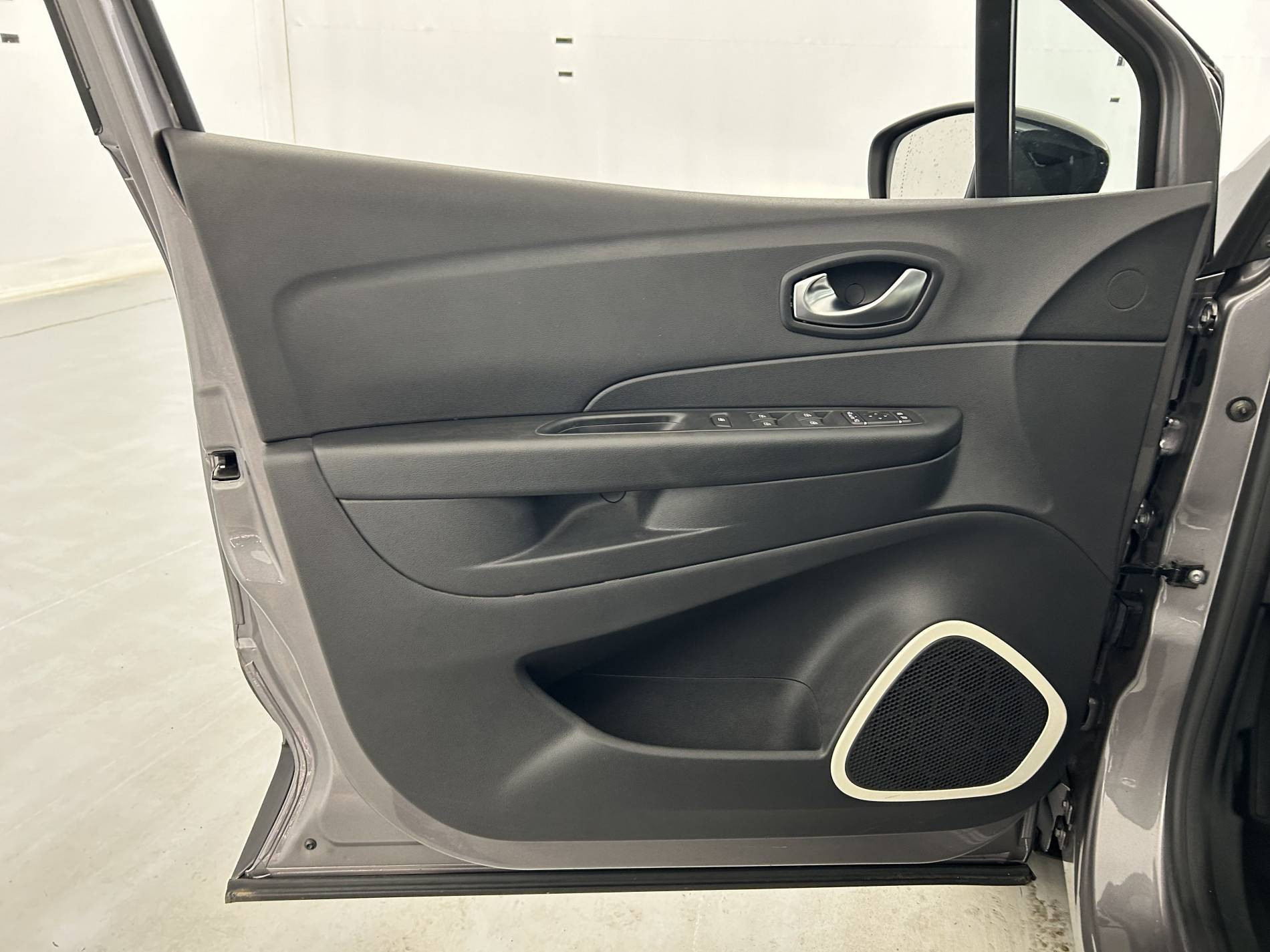 Vente en ligne Renault Captur  TCe 120 Energy EDC au prix de 13 990 €