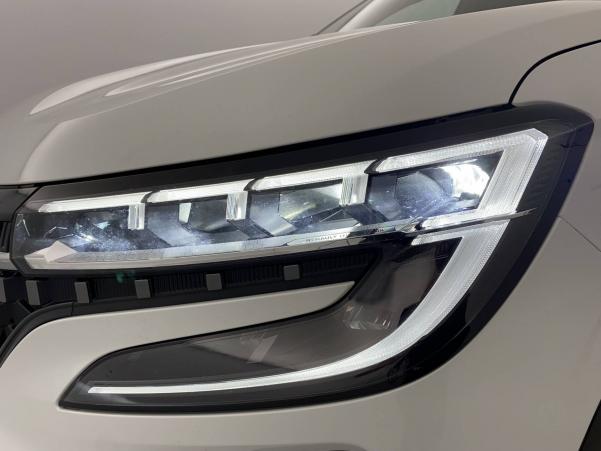 Vente en ligne Renault Austral  E-Tech hybrid 200 au prix de 28 970 €