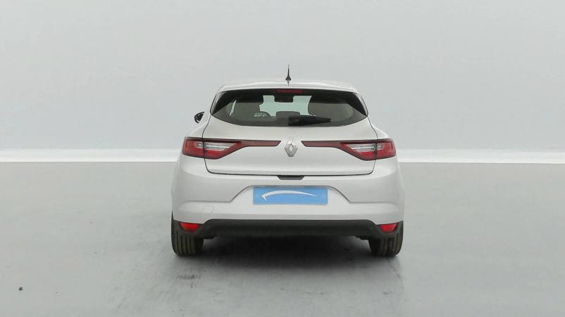 Vente en ligne Renault Megane 4 Mégane IV Berline Blue dCi 115 au prix de 11 390 €