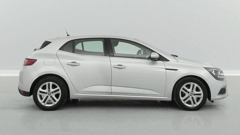 Vente en ligne Renault Megane 4 Mégane IV Berline Blue dCi 115 au prix de 11 390 €