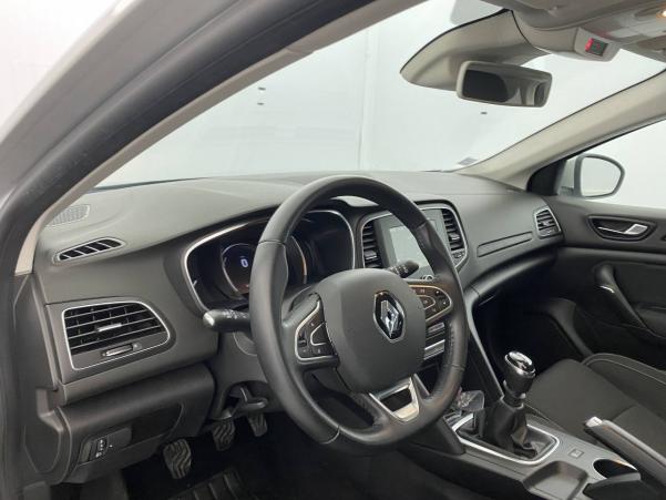 Vente en ligne Renault Megane 4 Mégane IV Berline Blue dCi 115 au prix de 11 390 €