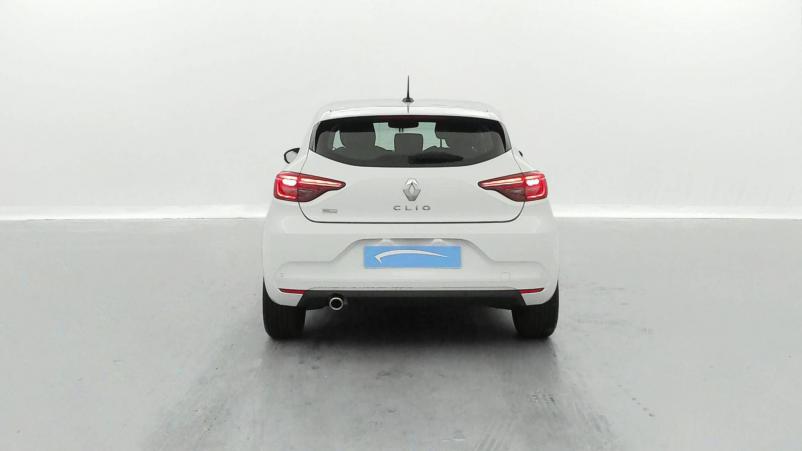 Vente en ligne Renault Clio 5 Clio TCe 90 - 21N au prix de 15 390 €