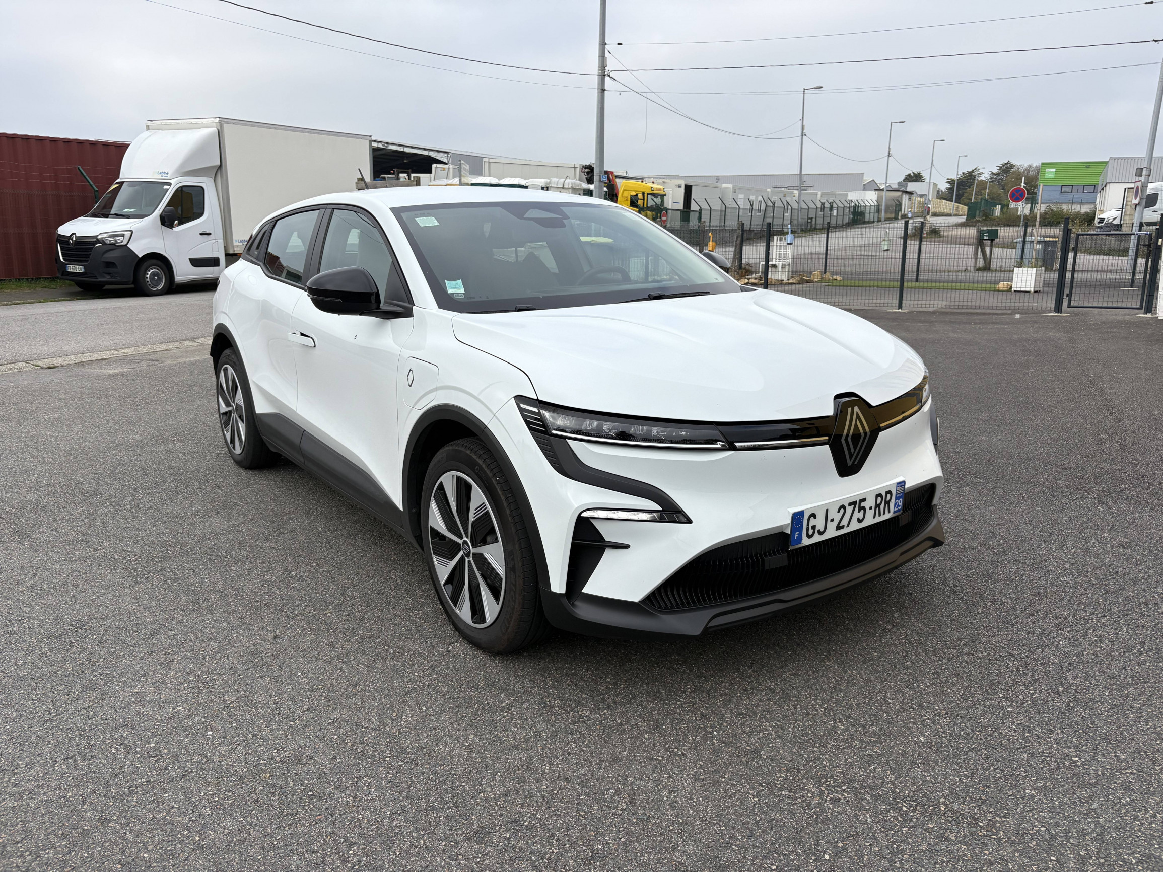 Vente en ligne Renault Megane E-Tech  ER EV60 130ch optimum charge au prix de 21 890 €