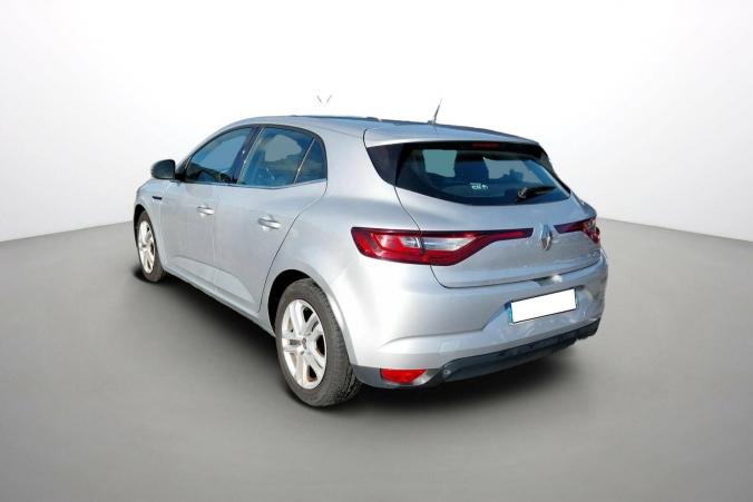 Vente en ligne Renault Megane 4 Mégane IV Berline Blue dCi 115 au prix de 11 290 €