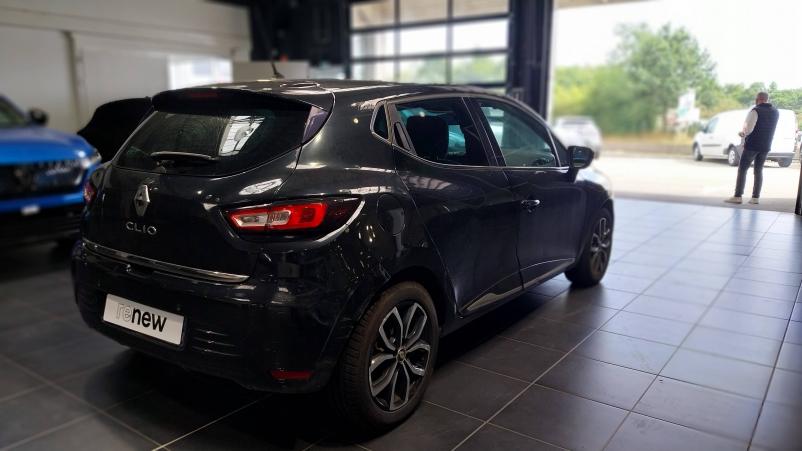 Vente en ligne Renault Clio 4 Clio dCi 90 E6C EDC au prix de 13 970 €