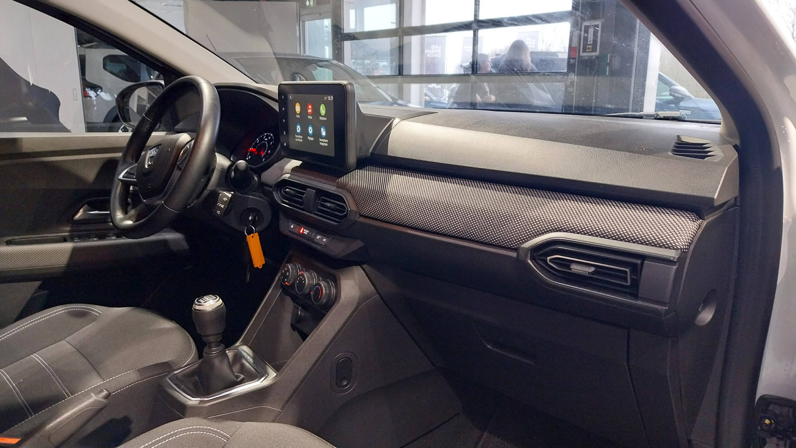 Vente en ligne Dacia Sandero  ECO-G 100 au prix de 12 990 €