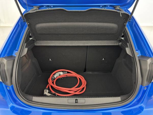 Vente en ligne Peugeot E-208  50 kWh 136ch au prix de 12 970 €