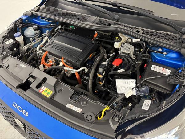 Vente en ligne Peugeot E-208  50 kWh 136ch au prix de 12 970 €