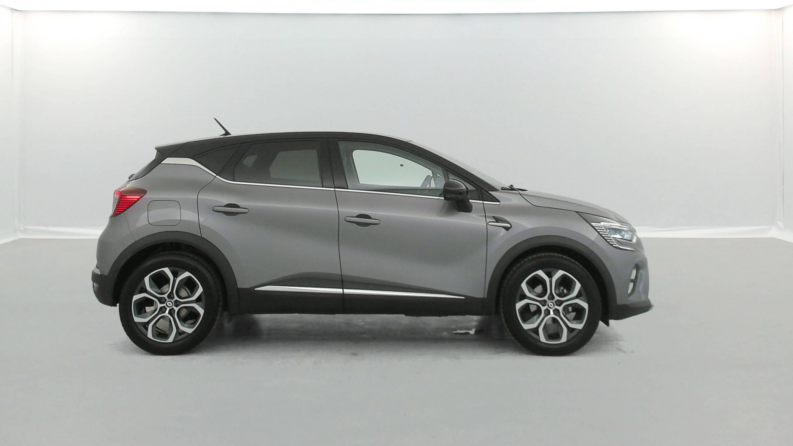 Vente en ligne Renault Captur  TCe 90 - 21 au prix de 17 190 €