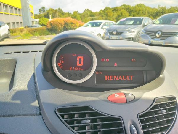 Vente en ligne Renault Twingo 2  1.2 LEV 16v 75 eco2 au prix de 8 670 €