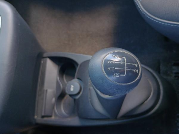 Vente en ligne Renault Twingo 2  1.2 LEV 16v 75 eco2 au prix de 8 670 €