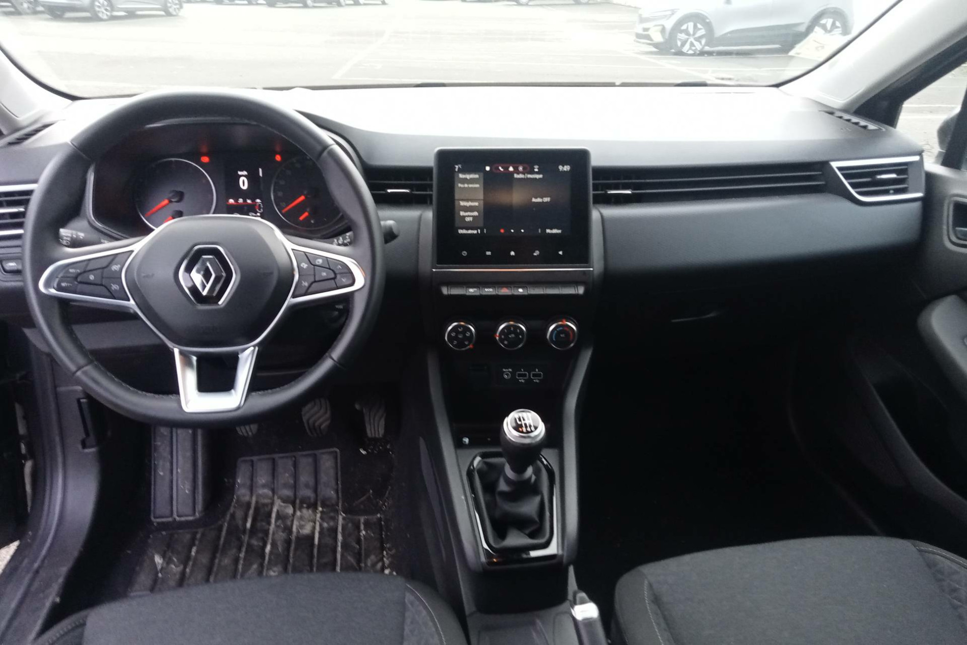 Vente en ligne Renault Clio 5 Clio TCe 90 au prix de 15 290 €
