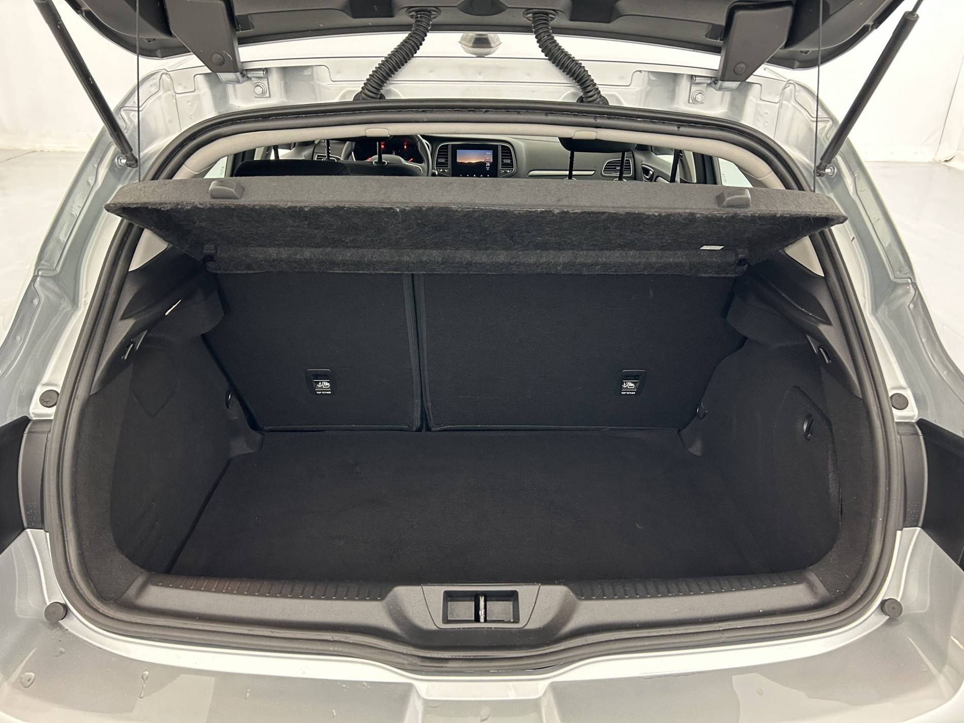 Vente en ligne Renault Megane 4 Mégane IV Berline Blue dCi 115 - 21B au prix de 16 990 €