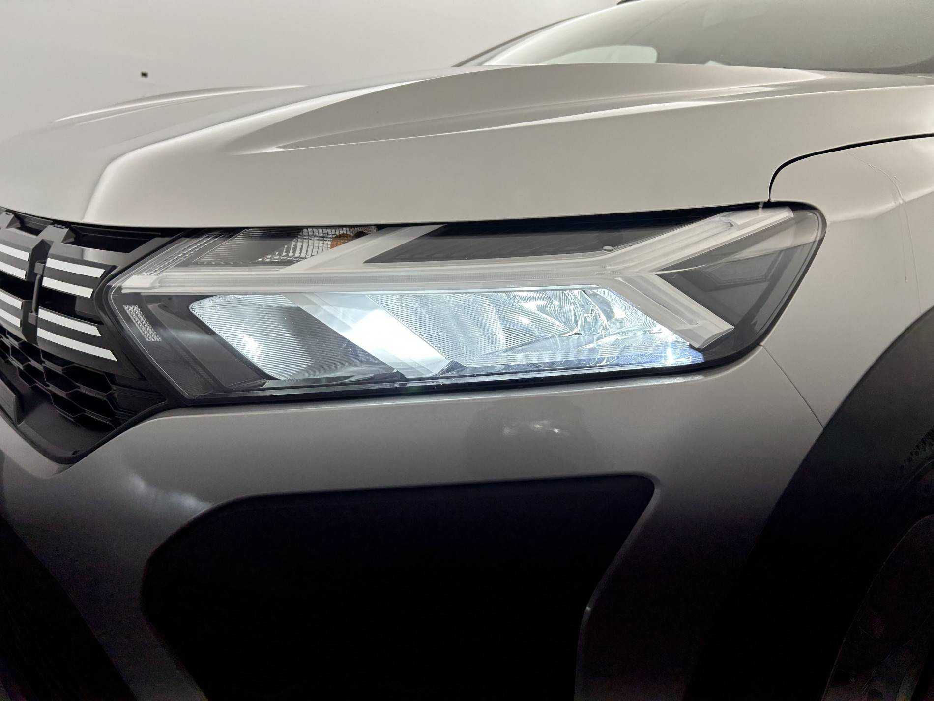 Vente en ligne Dacia Sandero  ECO-G 100 au prix de 14 890 €