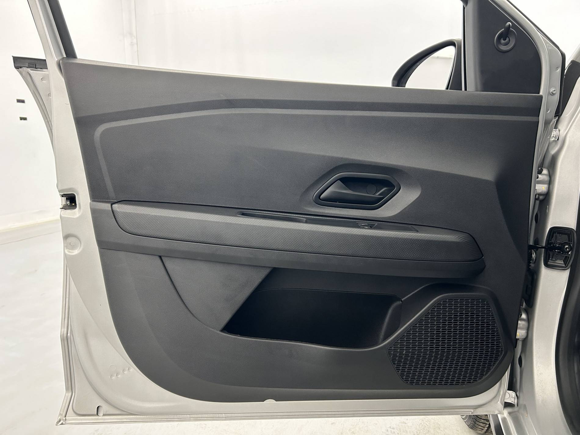 Vente en ligne Dacia Sandero  ECO-G 100 au prix de 14 890 €