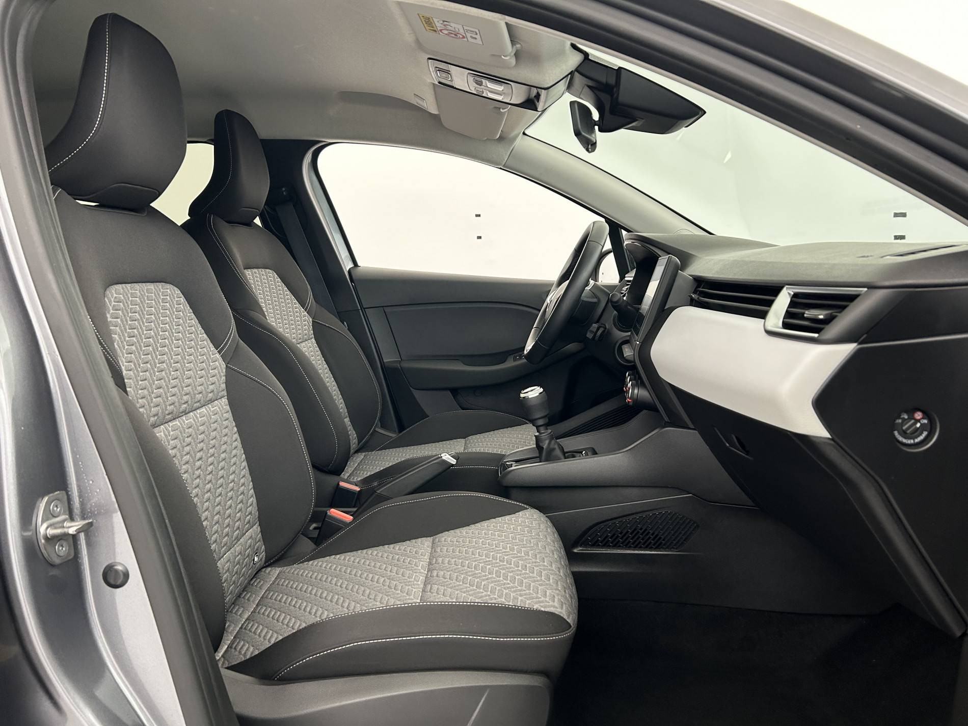 Vente en ligne Renault Clio 5 Clio Blue dCi 100 au prix de 15 890 €