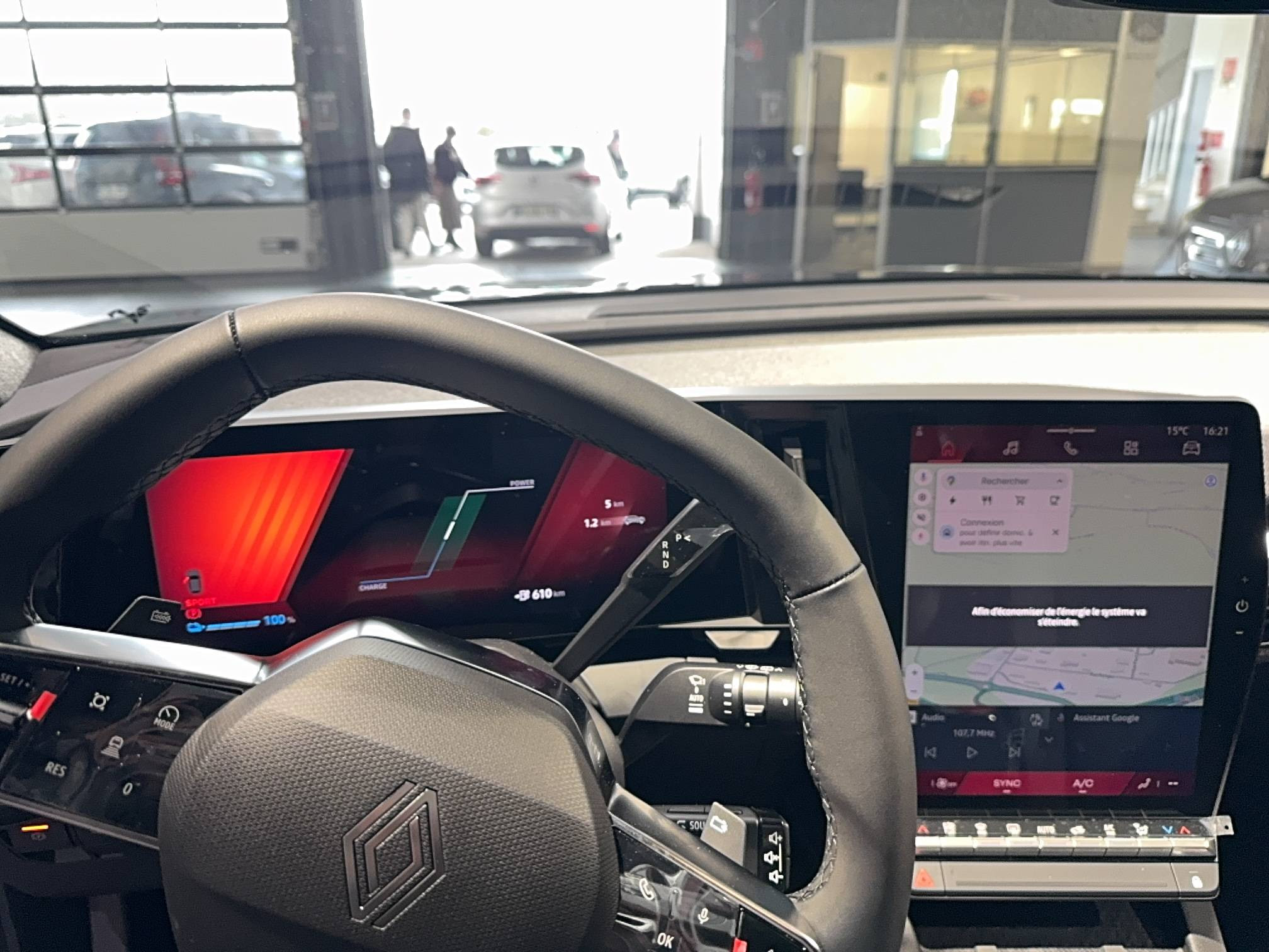 Vente en ligne Renault Scenic E-Tech  220 ch grande autonomie au prix de 39 290 €