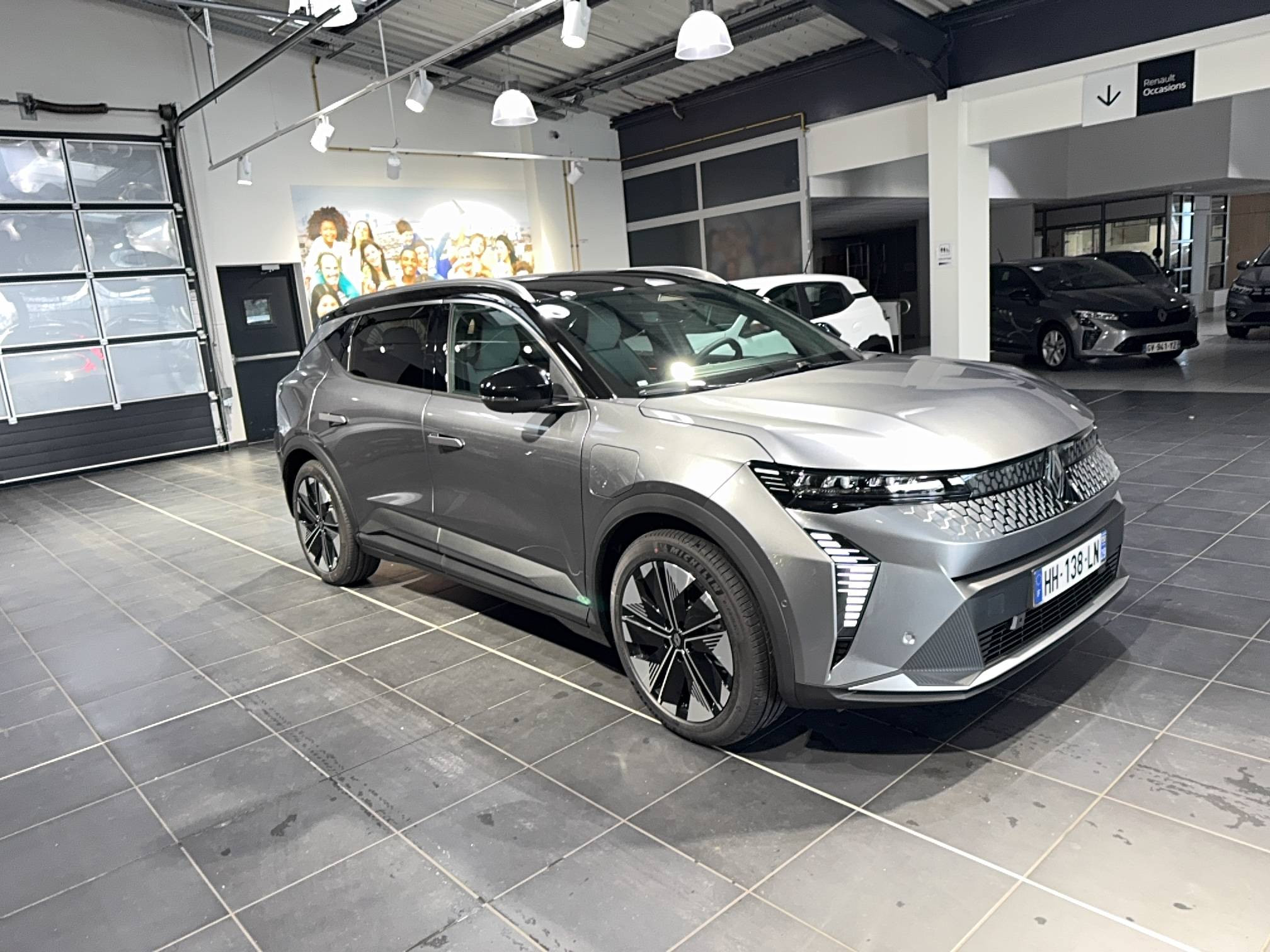 Vente en ligne Renault Scenic E-Tech  220 ch grande autonomie au prix de 39 290 €