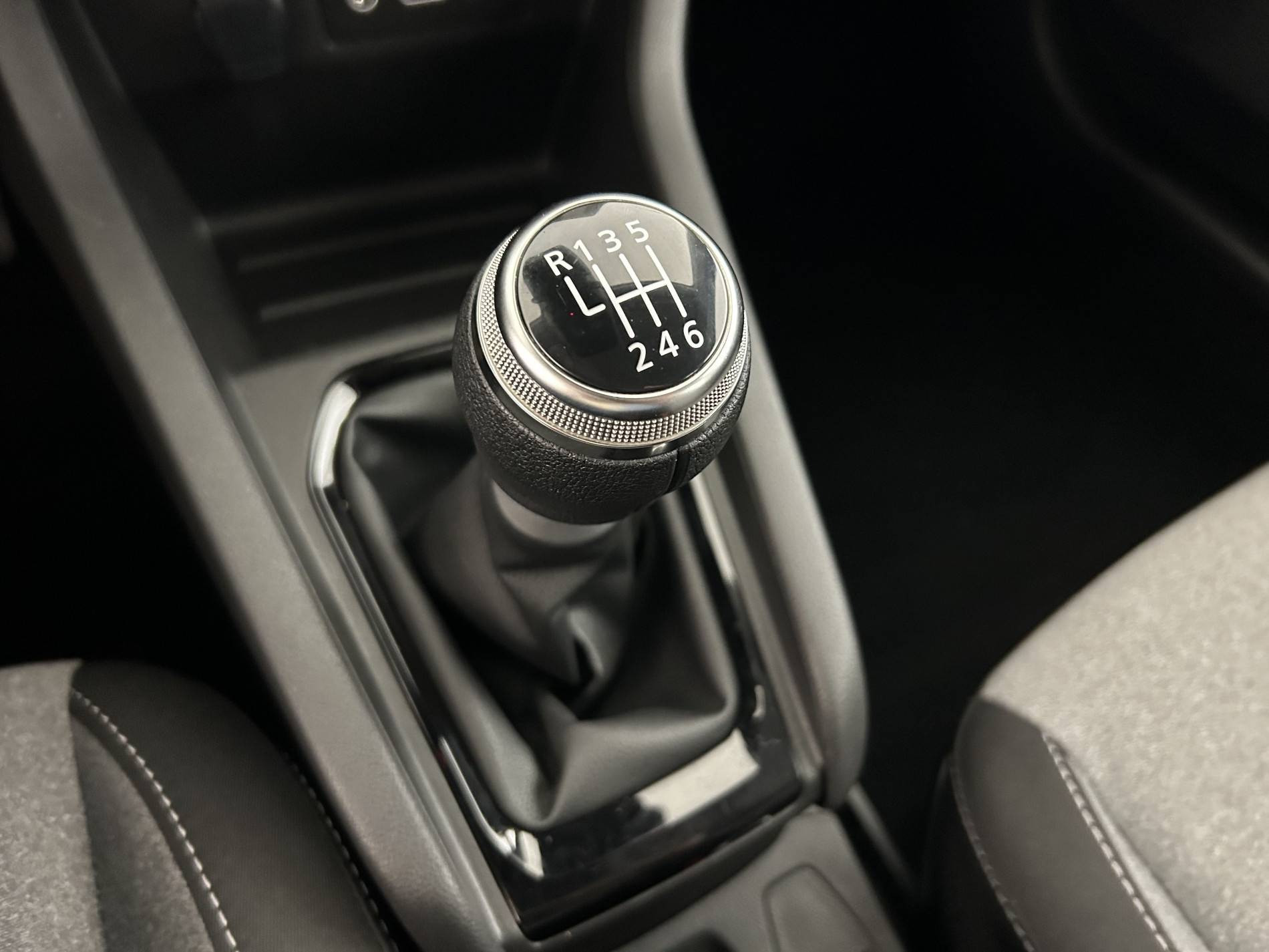 Vente en ligne Renault Clio 5 Clio TCe 90 ch GSR2 au prix de 15 990 €