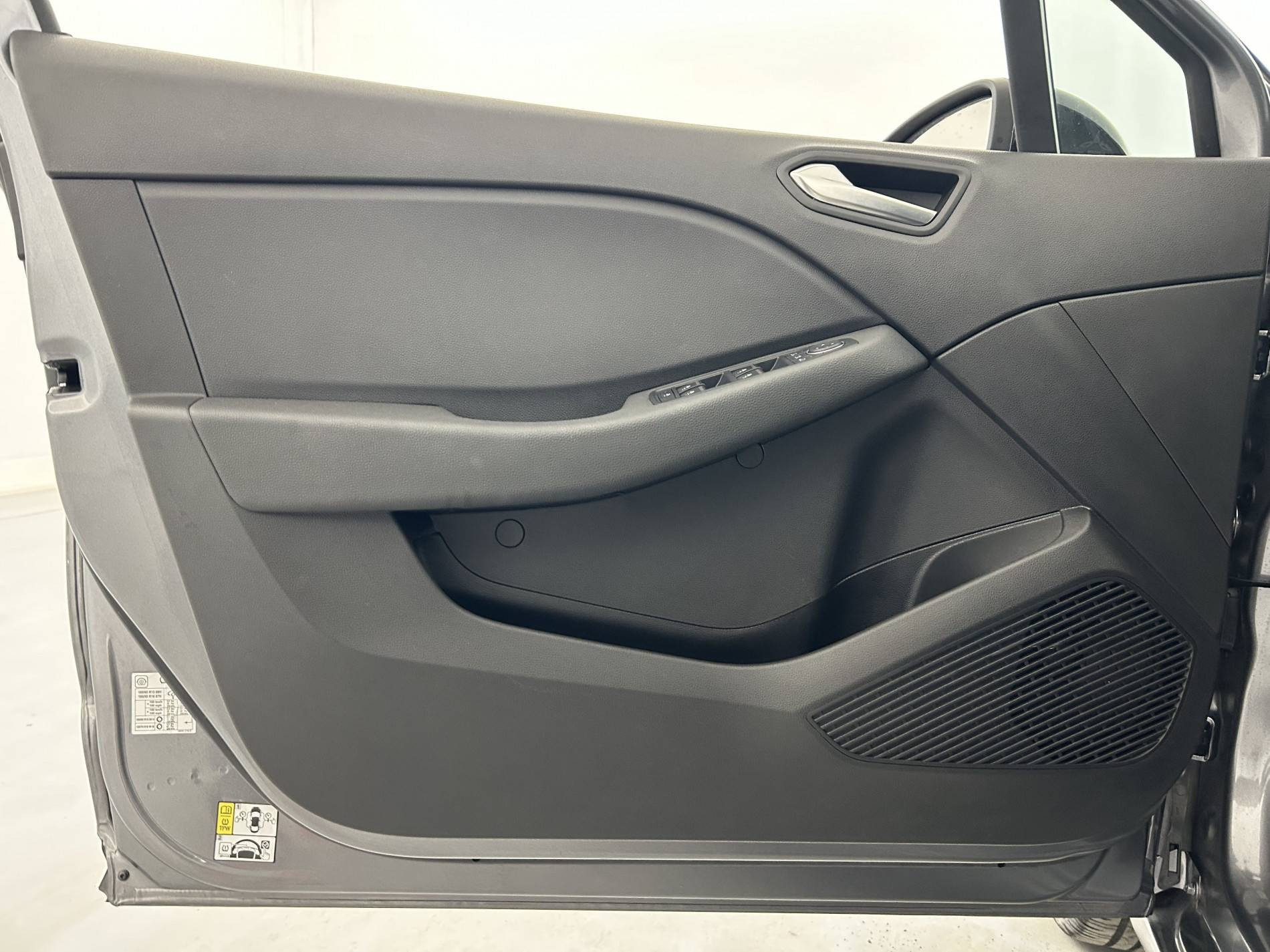 Vente en ligne Renault Clio 5 Clio TCe 90 au prix de 15 990 €