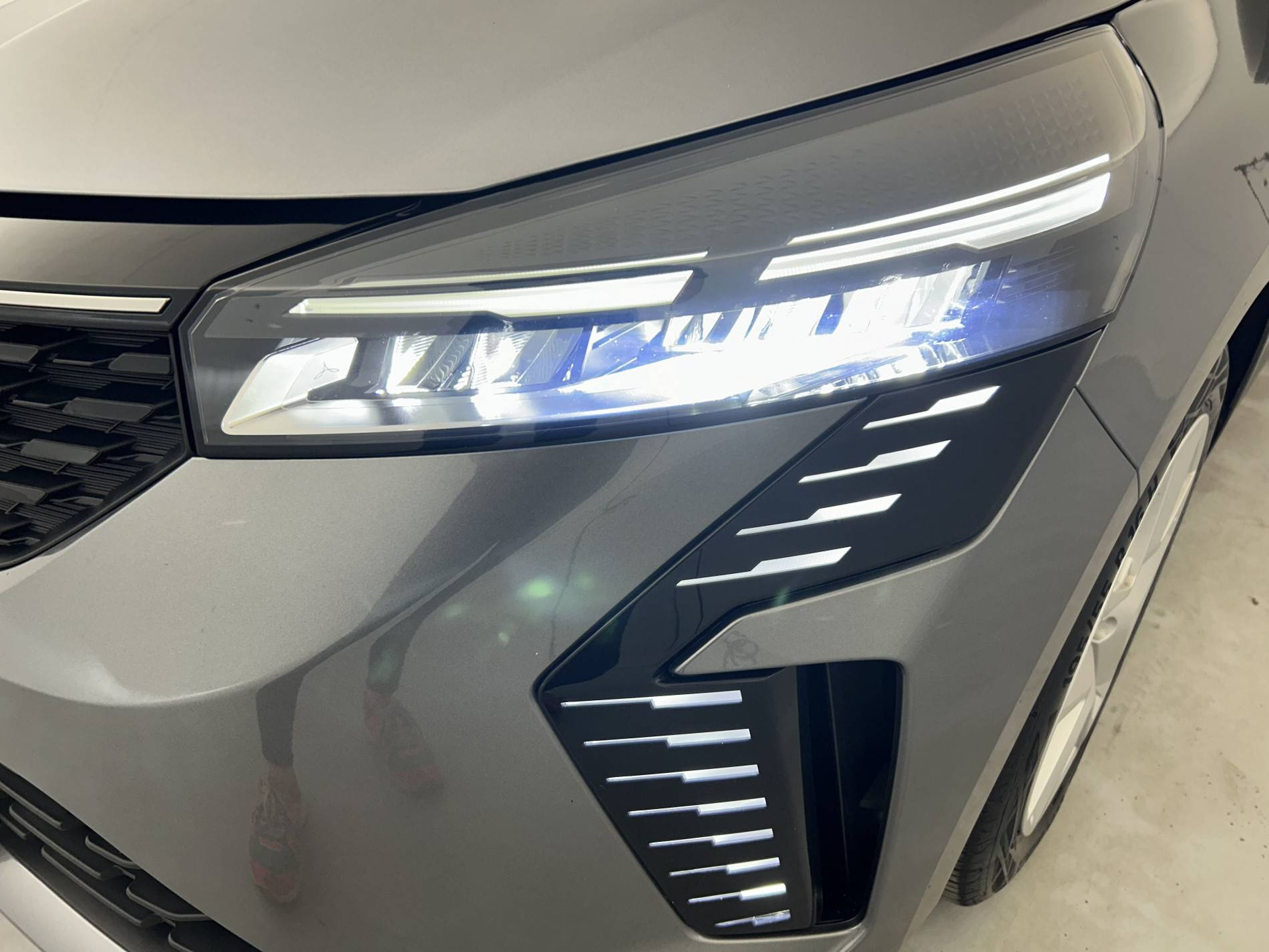 Vente en ligne Renault Clio 5 Clio TCe 90 au prix de 15 990 €