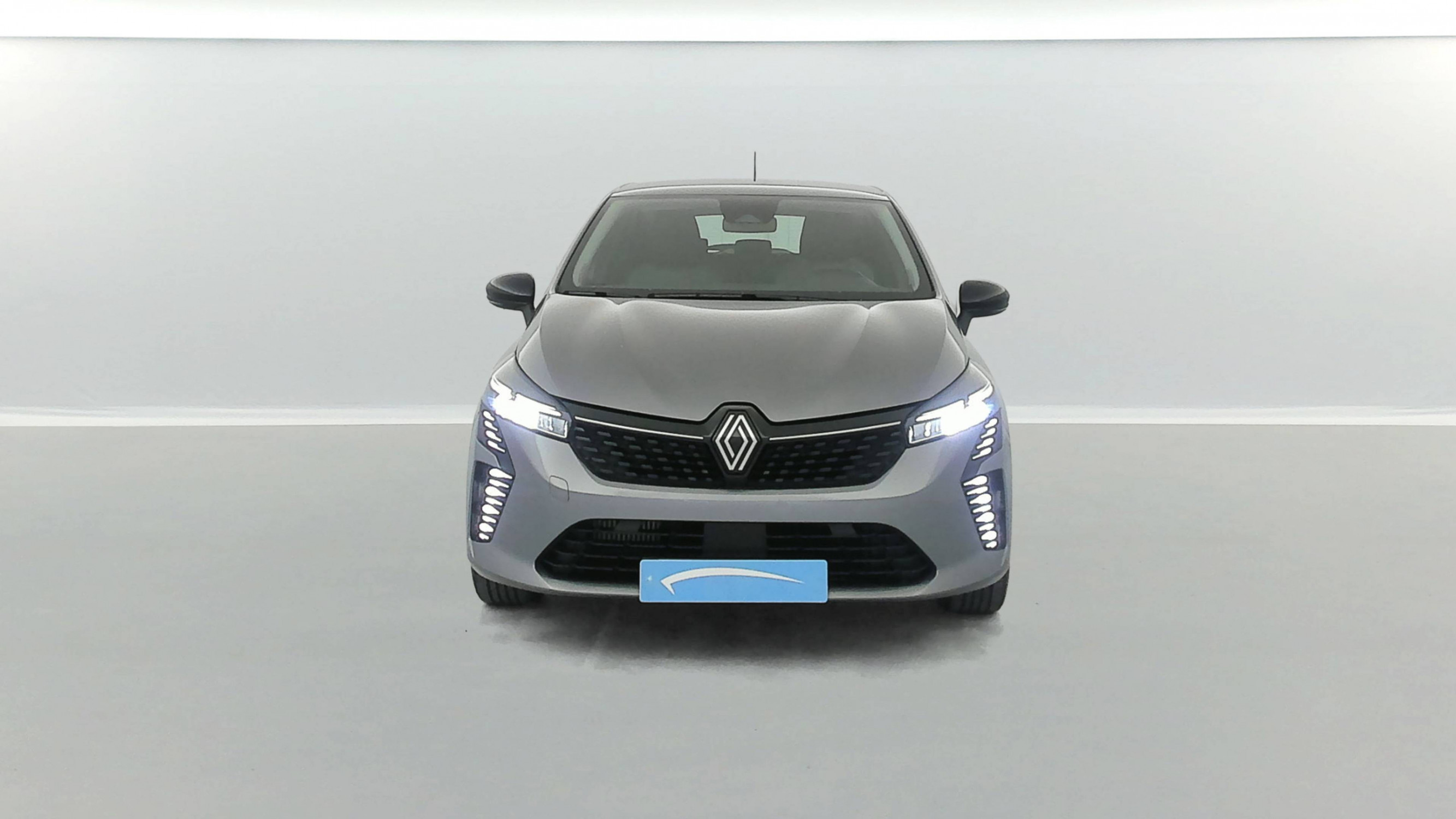 Vente en ligne Renault Clio 5 Clio TCe 90 au prix de 15 990 €