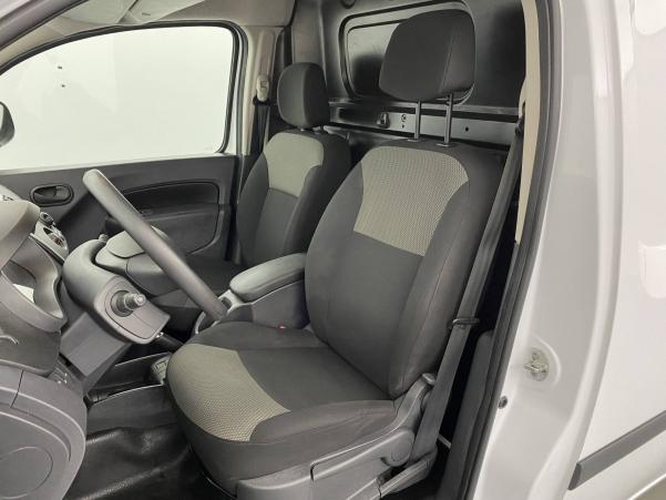 Vente en ligne Renault Kangoo Express  GRAND VOLUME BLUE DCI 95 au prix de 13 990 €