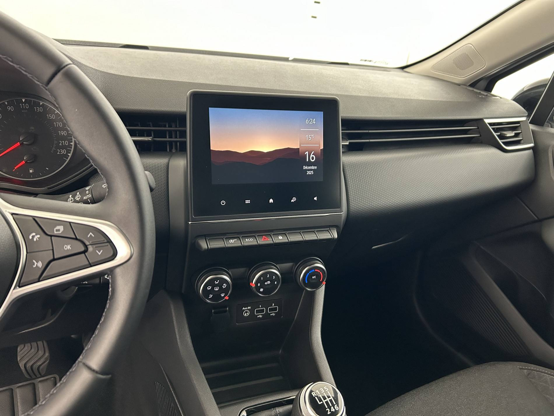 Vente en ligne Renault Clio 5 Clio TCe 90 au prix de 14 990 €