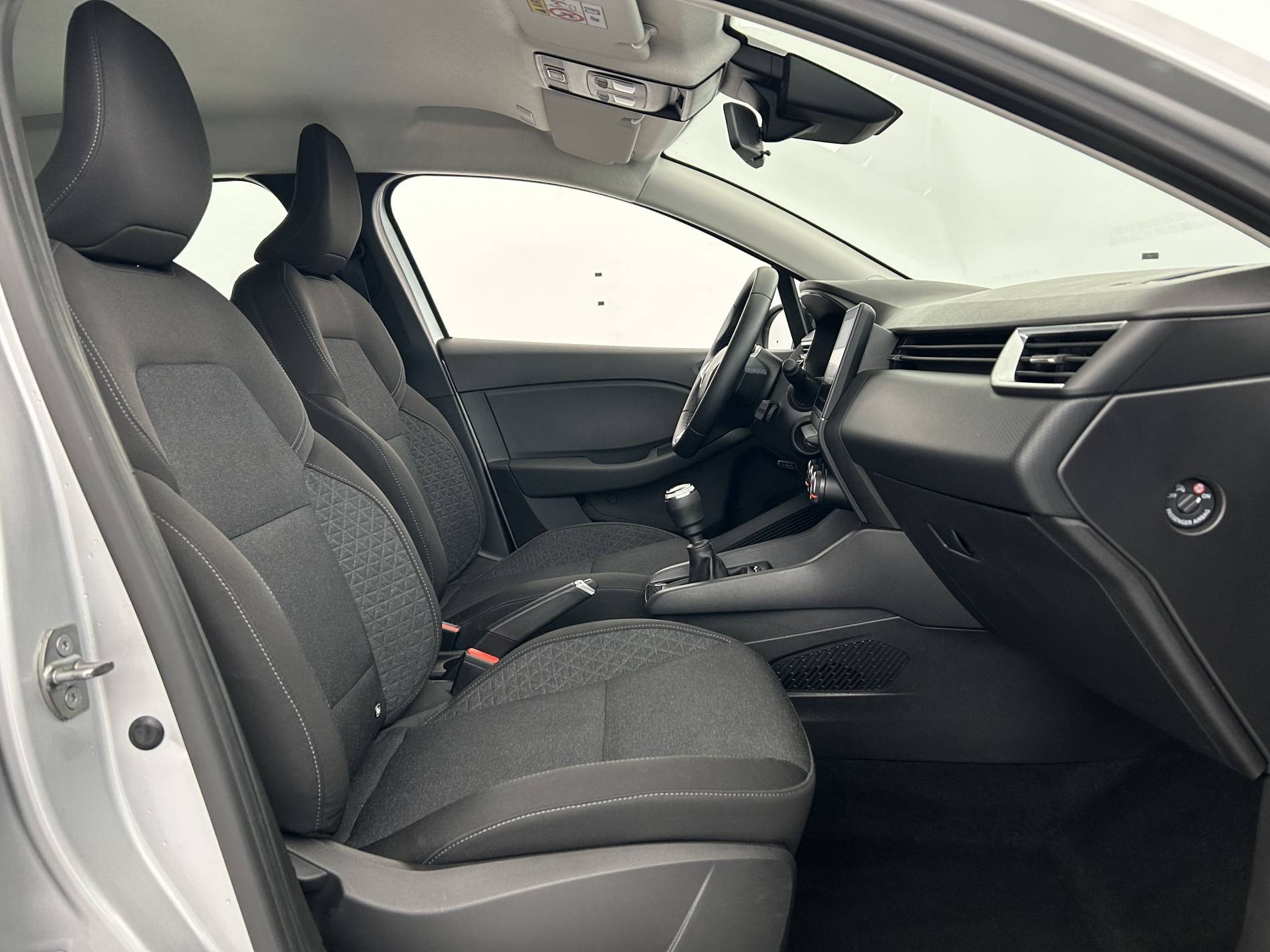 Vente en ligne Renault Clio 5 Clio TCe 90 au prix de 14 990 €