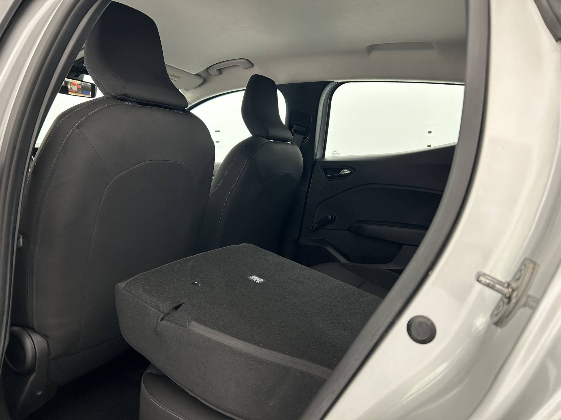 Vente en ligne Renault Clio 5 Clio TCe 90 au prix de 14 990 €